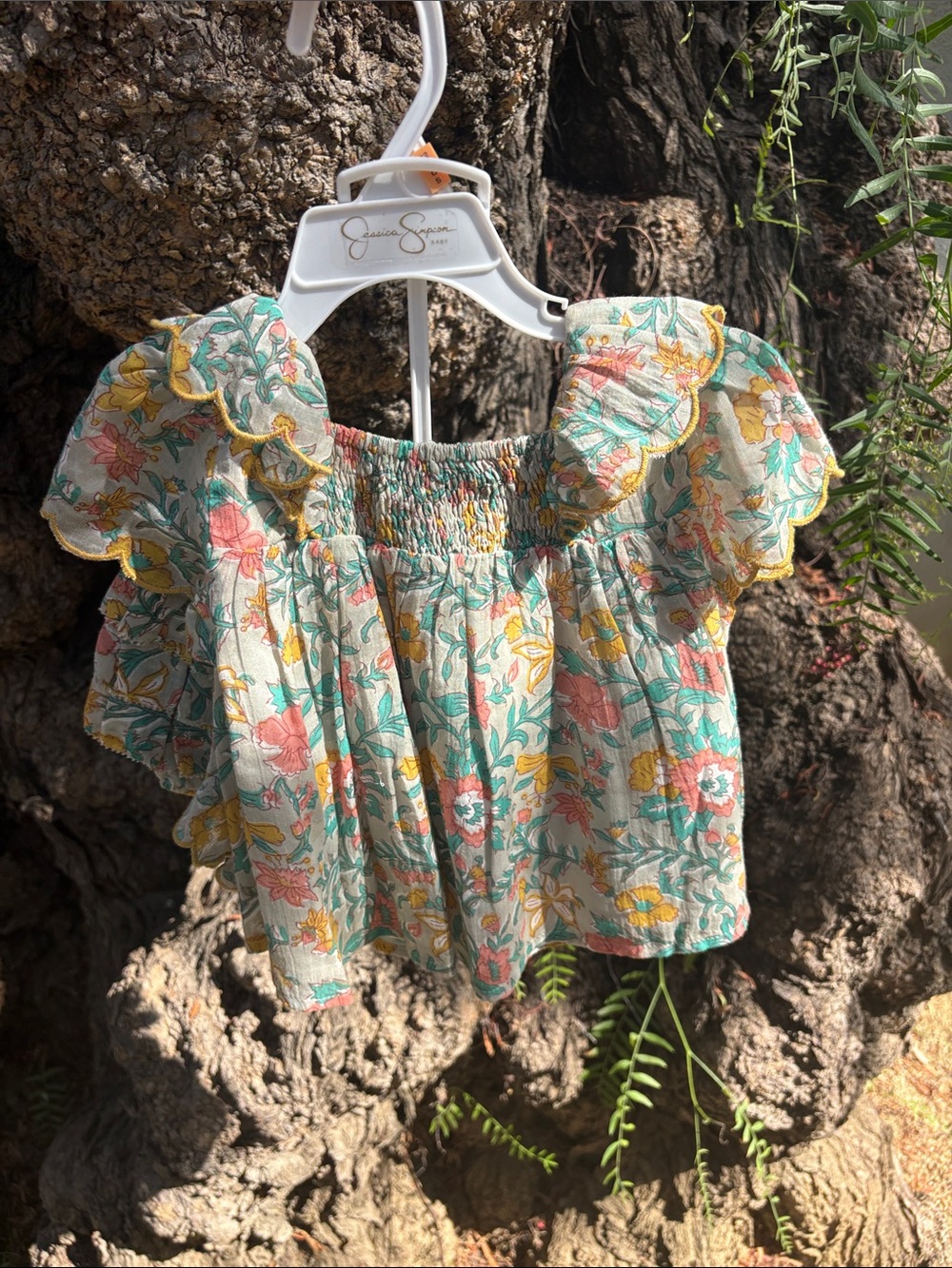 Girls' Mint Floral Smocked Flutter-Sleeve Blouse